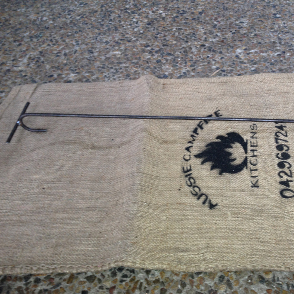 CAMP OVEN LID LIFTING HOOK 700 mm