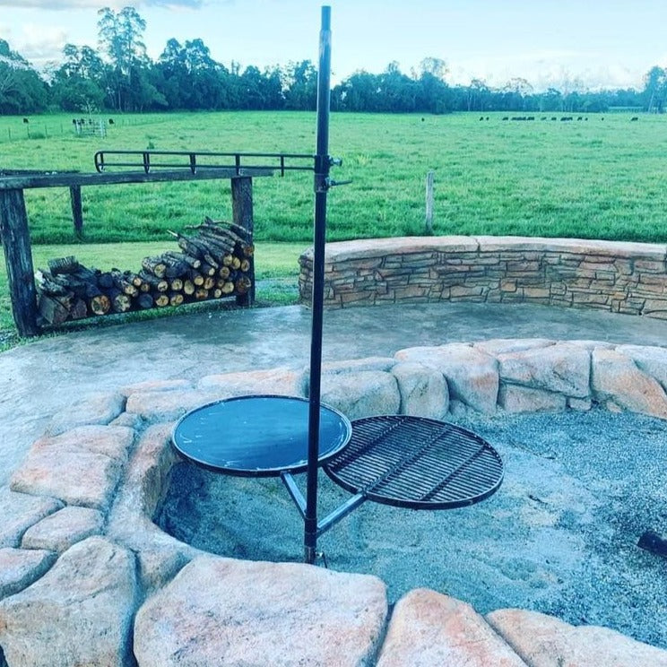 Big Swinging Hot Plate & Grill