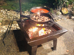 www.aussiecampfirekitchens.com BABY BBQ PAN part of the ACK PAN & POT RANGE