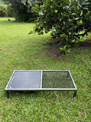 Metal Parrilla on display