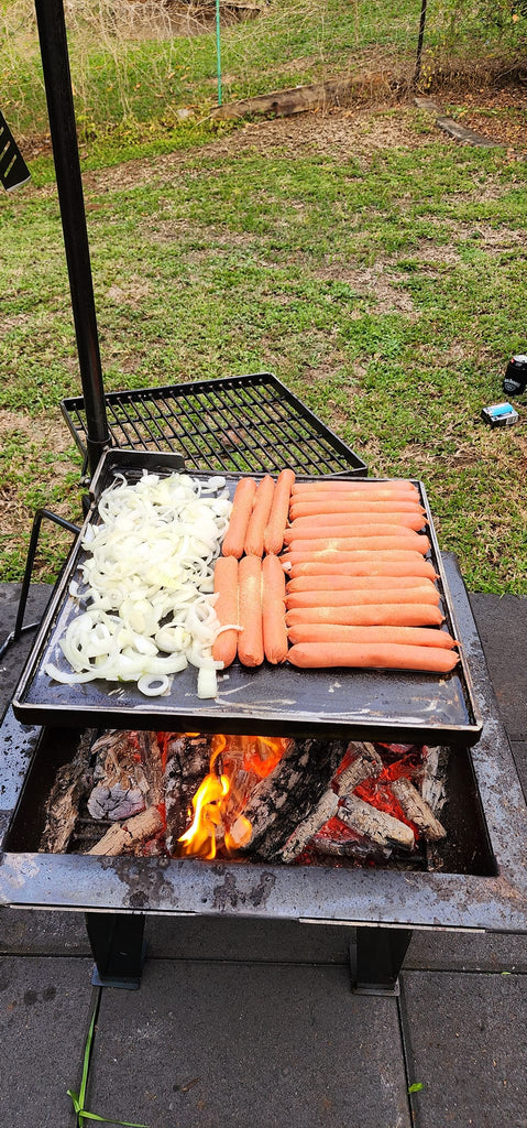 Aussie Backyard Fire Pit with Swinging Square Grill & Hot Plate