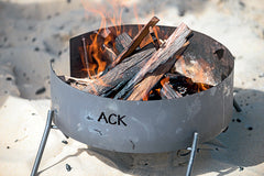 www.aussiecampfirekitchens.com Folding Fire Pit