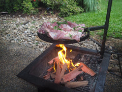 www.aussiecampfirekitchens.com Aussie Backyard Fire Pit & Swinging Grill