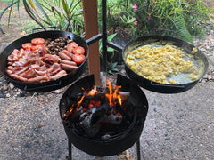 www.aussiecampfirekitchens.com Australian Made & Owned Aussie BBQ Pan