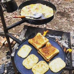 www.aussiecampfirekitchens.com Swinging Hot Plate and Grill with Aussie BBQ Pan Kit