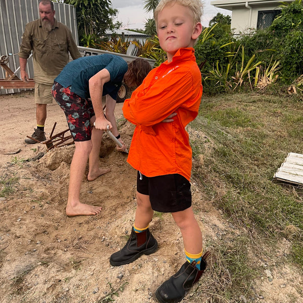 willowinorangeshirt_grande.jpg?v=1679543113